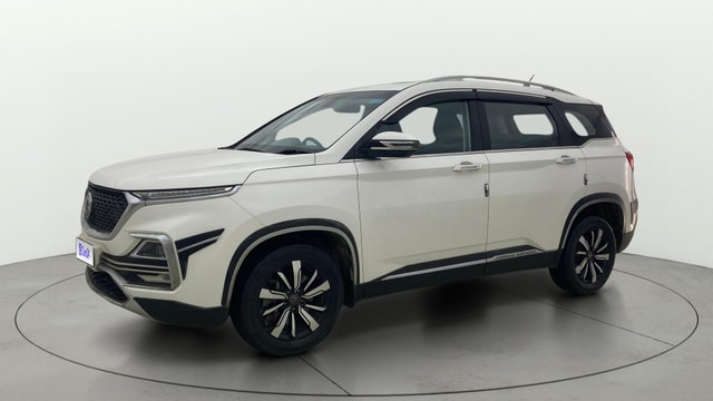 View MG Hector Image 38 Used MG Hector Image 38