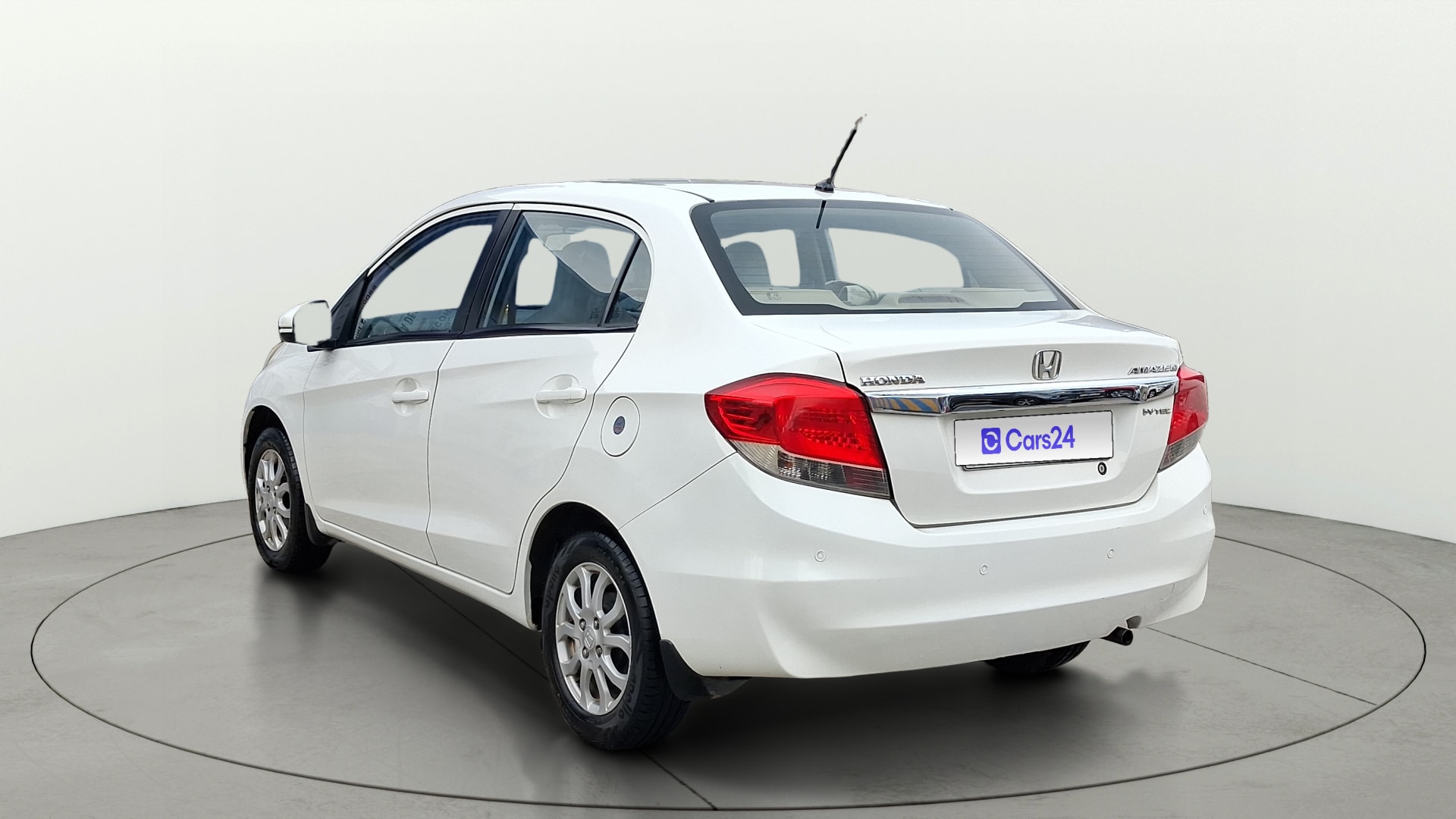 View 2016 Honda Amaze E MT Petrol BS IV Image 2 Used 2016 Honda Amaze E MT Petrol BS IV Image 2
