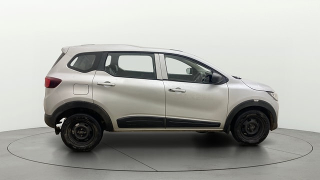 View Renault Triber Image 8 Used Renault Triber Image 8