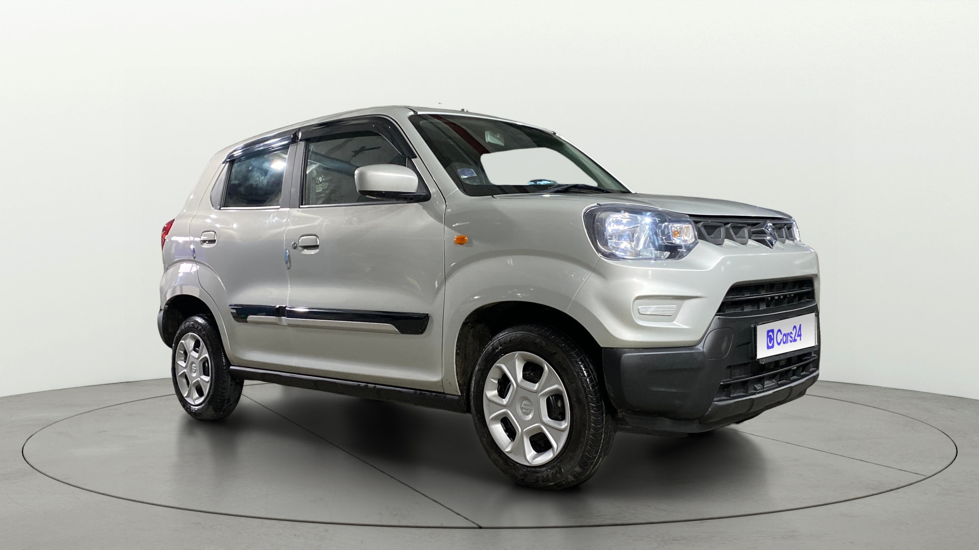 View 2025 Maruti Suzuki 1000 Base Variant Image 36 Used 2025 Maruti Suzuki 1000 Base Variant Image 36