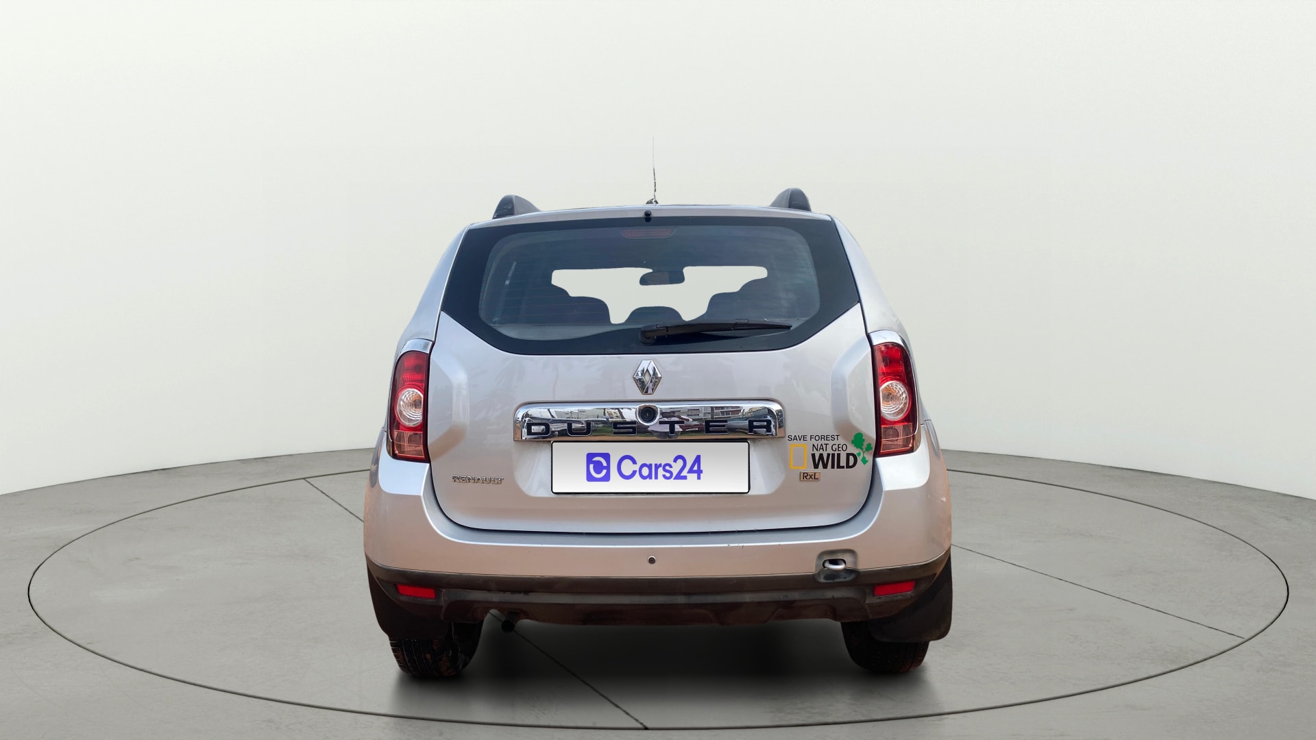 View 2015 Renault Duster Petrol RXL Image 41 Used 2015 Renault Duster Petrol RXL Image 41