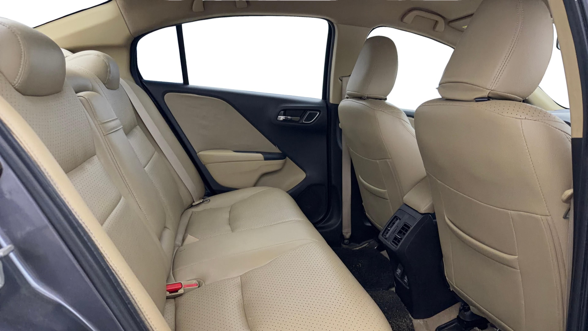 View 2018 Honda City ZX MT Diesel Anniversary Edition Image 30 Used 2018 Honda City ZX MT Diesel Anniversary Edition Image 30