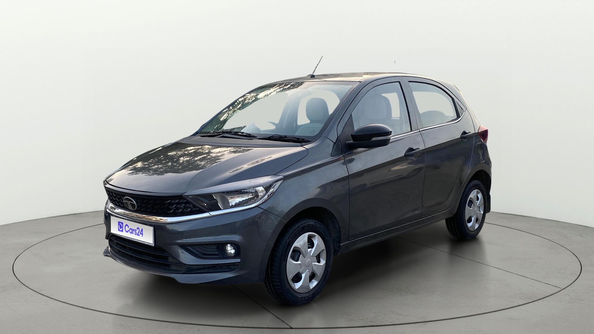 Used 2024 Tata Tiago Used 2024 Tata Tiago