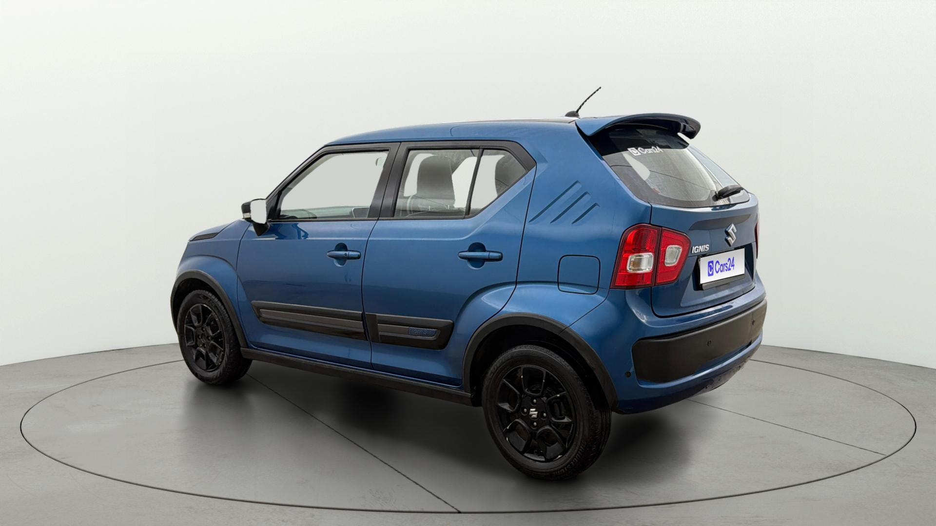 View 2018 Maruti Suzuki 1000 Base Variant Image 2 Used 2018 Maruti Suzuki 1000 Base Variant Image 2