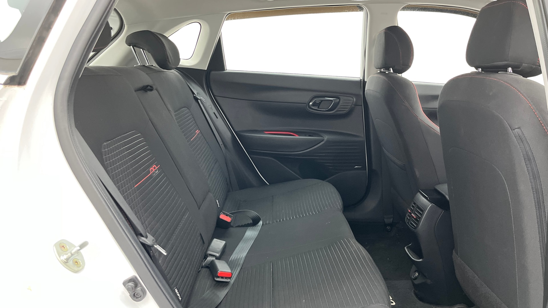 View 2022 Hyundai Elite i20 1.2 Asta Option Dual Tone Image 37 Used 2022 Hyundai Elite i20 1.2 Asta Option Dual Tone Image 37