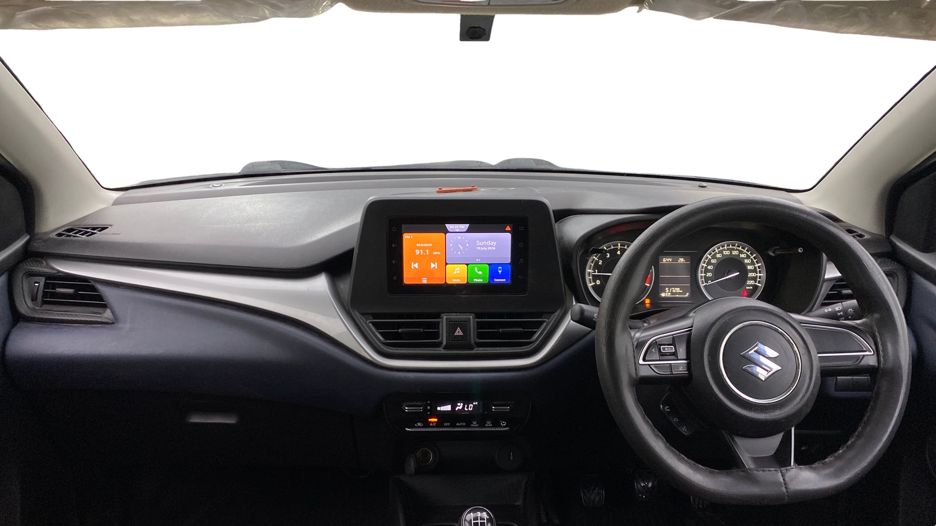 View 2022 Maruti Suzuki 1000 Base Variant Image 15 Used 2022 Maruti Suzuki 1000 Base Variant Image 15