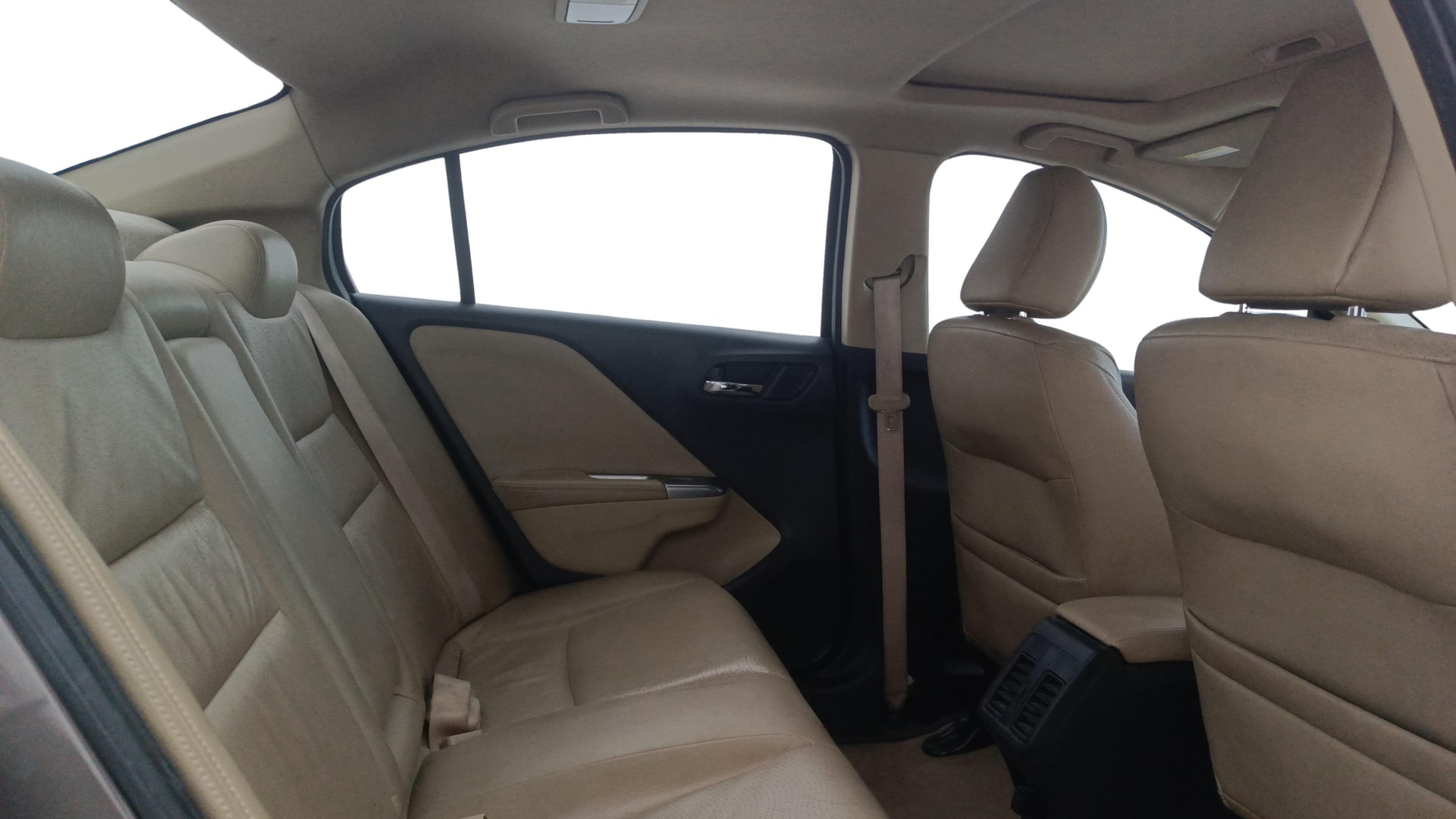 View 2014 Honda City ZX MT Diesel Anniversary Edition Image 36 Used 2014 Honda City ZX MT Diesel Anniversary Edition Image 36