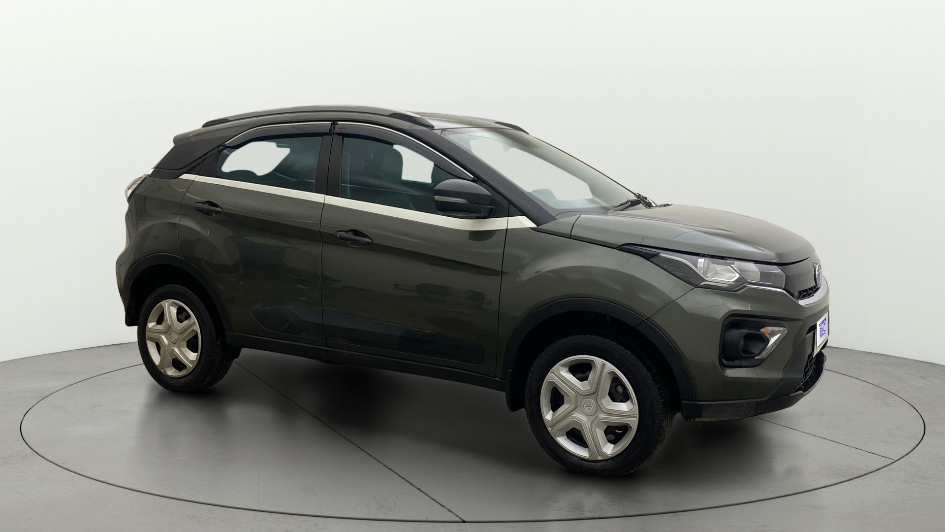 View 2022 Tata Nexon Revotron XE Image 37 Used 2022 Tata Nexon Revotron XE Image 37