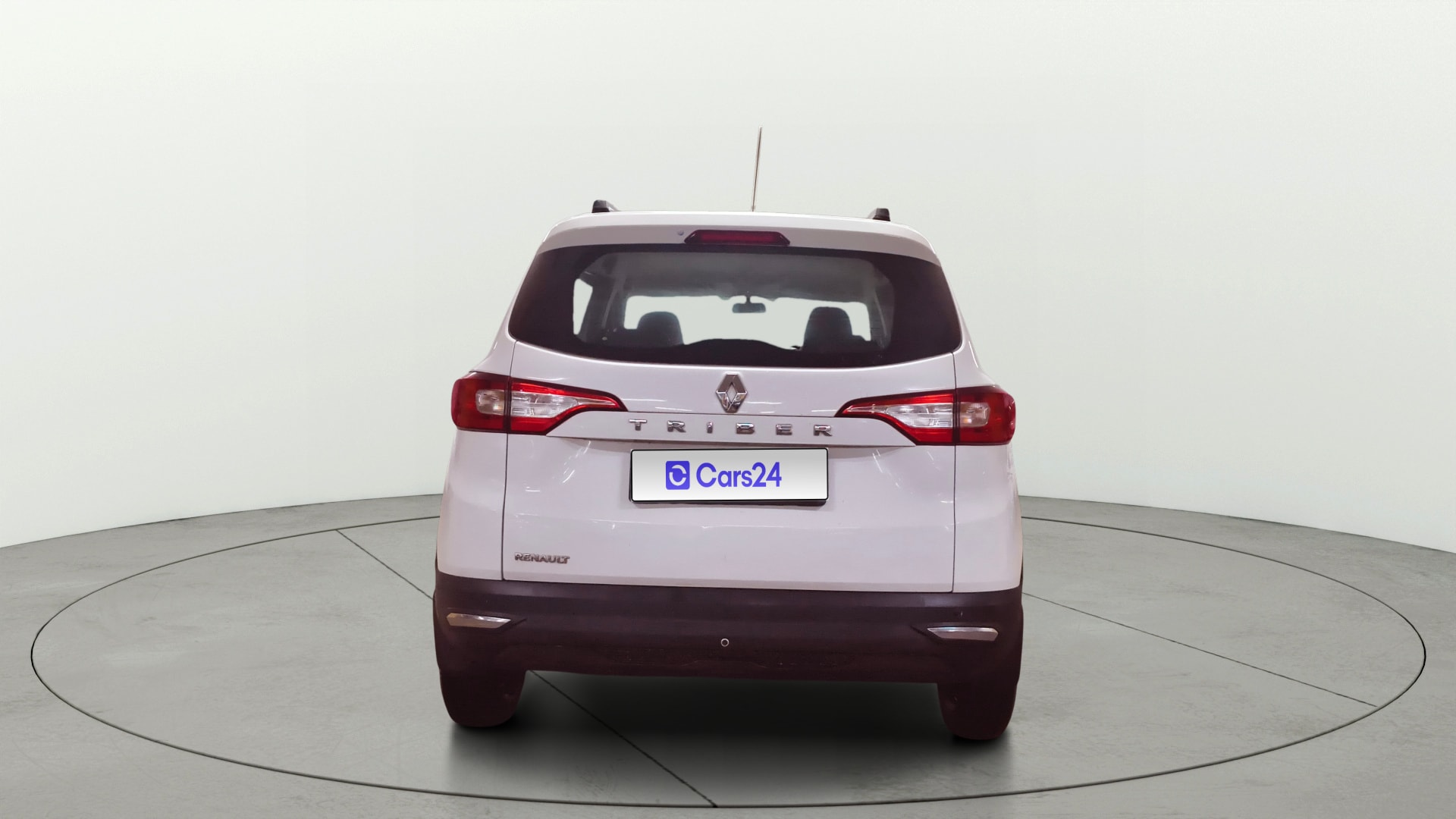View 2022 Renault Triber RXE Image 41 Used 2022 Renault Triber RXE Image 41