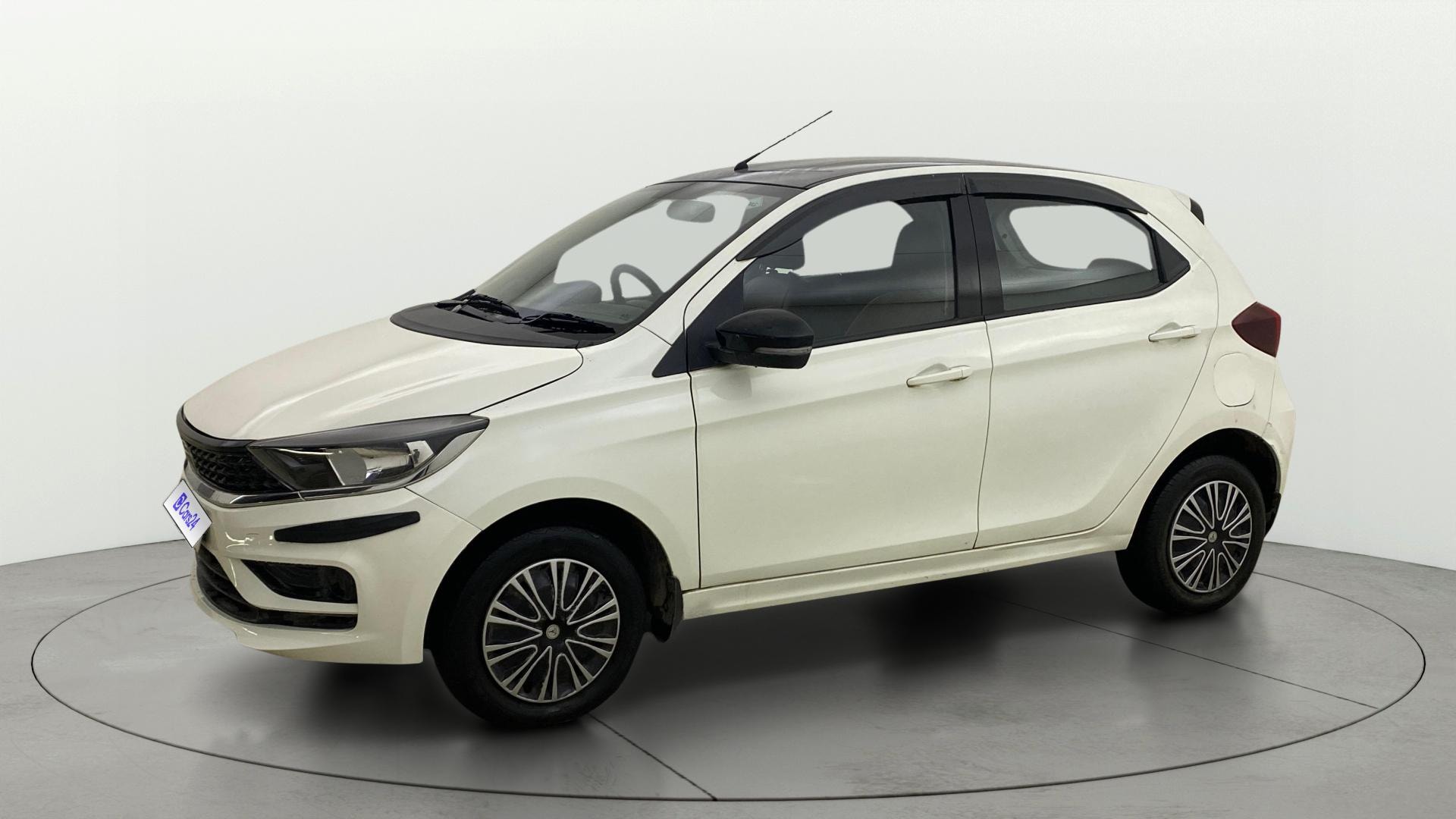 Used 2022 Tata Tiago Used 2022 Tata Tiago