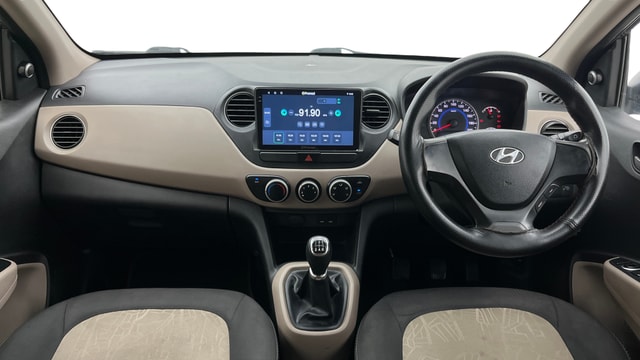 View Hyundai Grand i10 Image 29 Used Hyundai Grand i10 Image 29