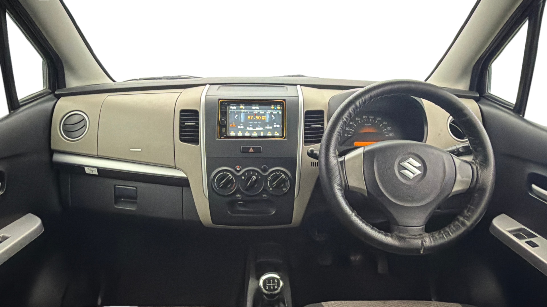View 2015 Maruti Suzuki 1000 Base Variant Image 15 Used 2015 Maruti Suzuki 1000 Base Variant Image 15