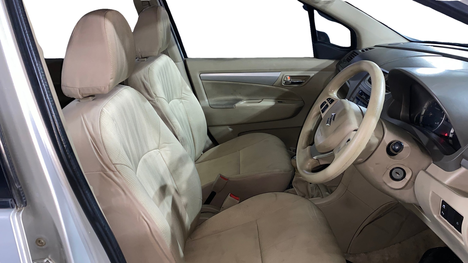 View 2016 Maruti Suzuki 1000 Base Variant Image 26 Used 2016 Maruti Suzuki 1000 Base Variant Image 26