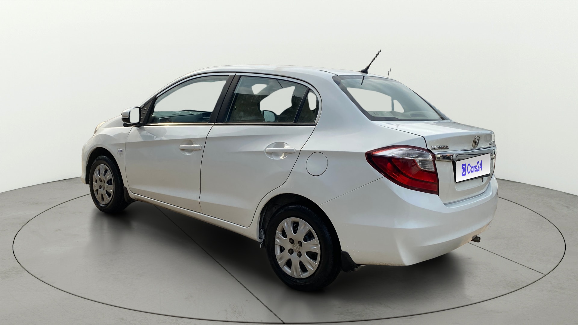 View 2017 Honda Amaze E MT Petrol BS IV Image 2 Used 2017 Honda Amaze E MT Petrol BS IV Image 2
