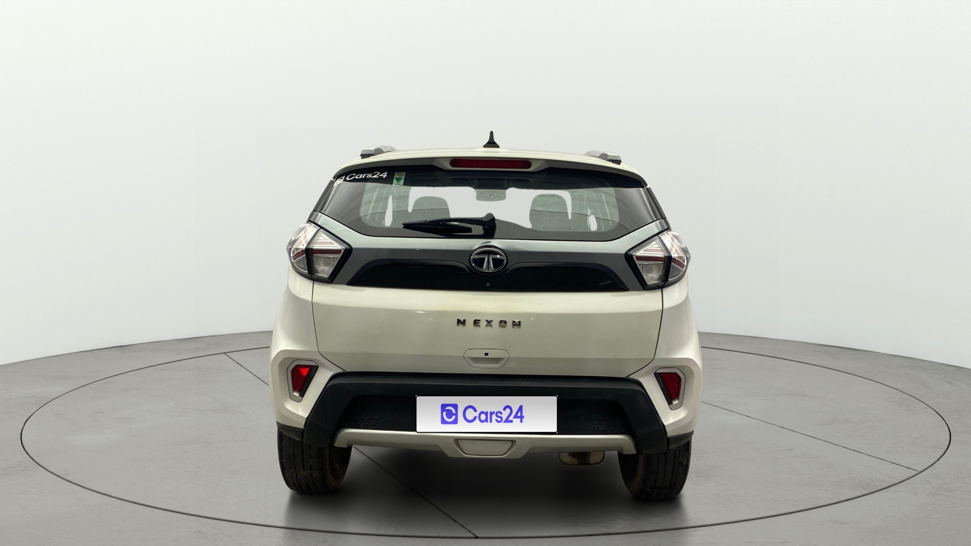 View 2021 Tata Nexon Revotron XE Image 42 Used 2021 Tata Nexon Revotron XE Image 42