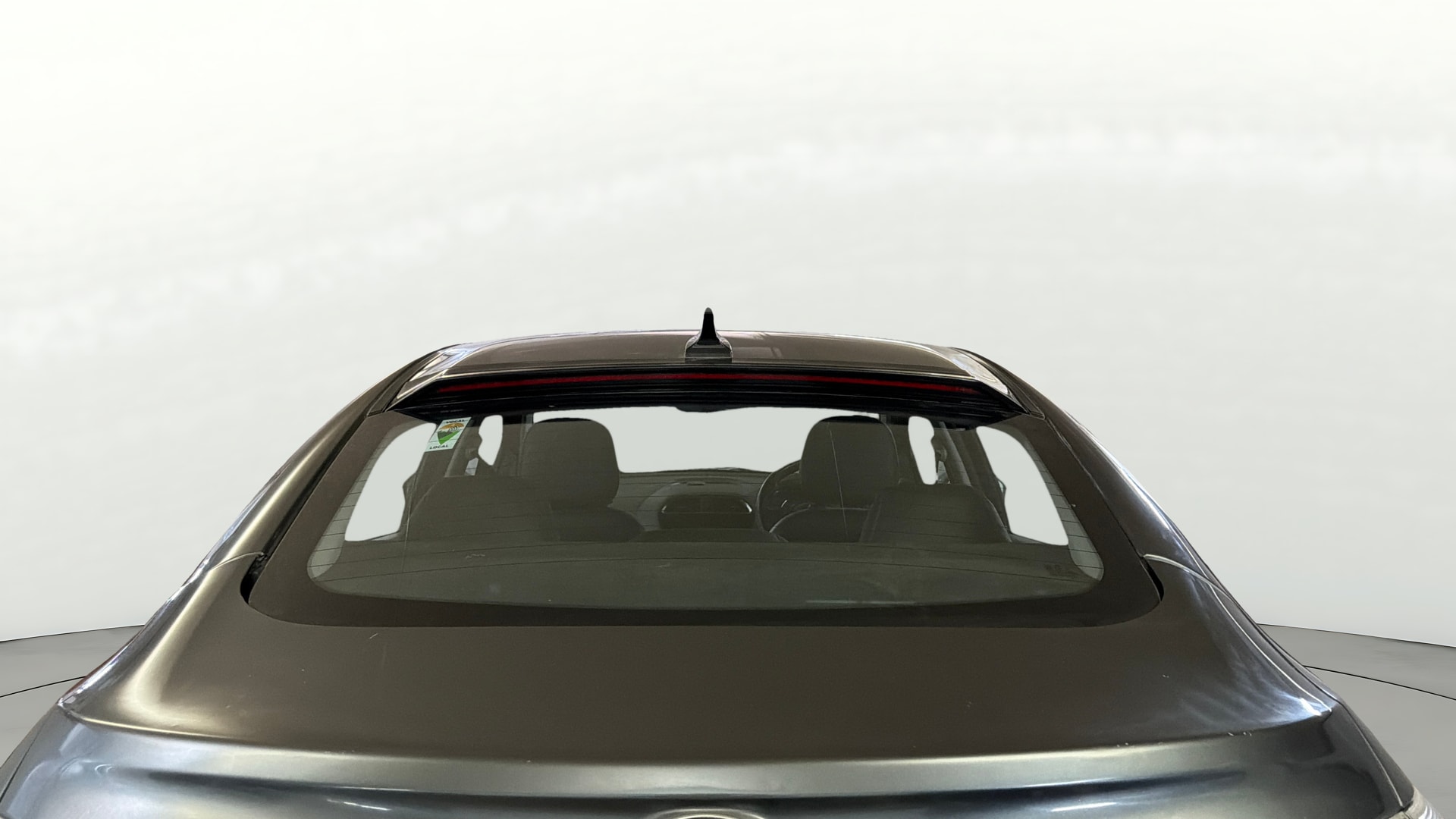 View 2021 Tata Tigor XE Diesel Image 3 Used 2021 Tata Tigor XE Diesel Image 3