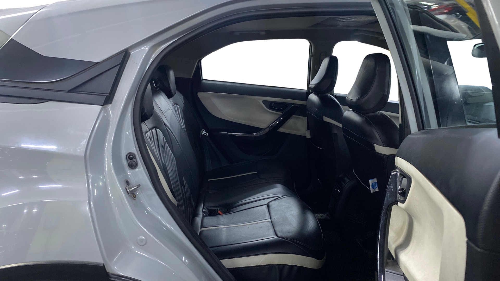 View 2023 Tata Nexon Revotron XE Image 36 Used 2023 Tata Nexon Revotron XE Image 36