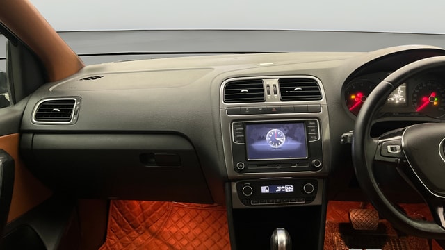 View Volkswagen Polo Image 18 Used Volkswagen Polo Image 18