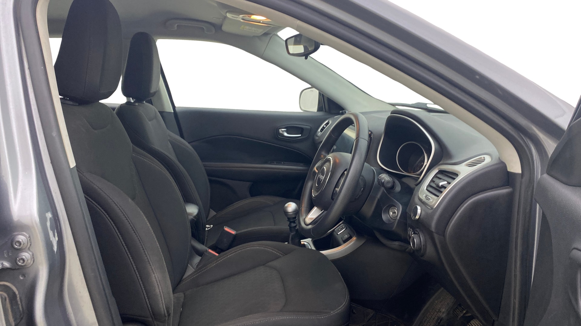View 2018 Jeep Compass Sport 1.4 Multi AIR Petrol BS IV Image 25 Used 2018 Jeep Compass Sport 1.4 Multi AIR Petrol BS IV Image 25