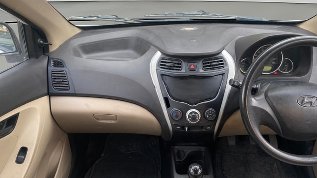 View Honda Amaze Image 30 Used Honda Amaze Image 30