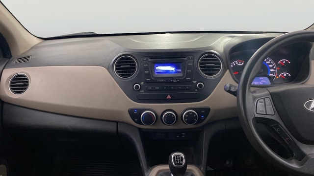 View Hyundai Grand i10 Image 17 Used Hyundai Grand i10 Image 17