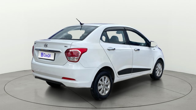 View Hyundai Xcent Image 45 Used Hyundai Xcent Image 45