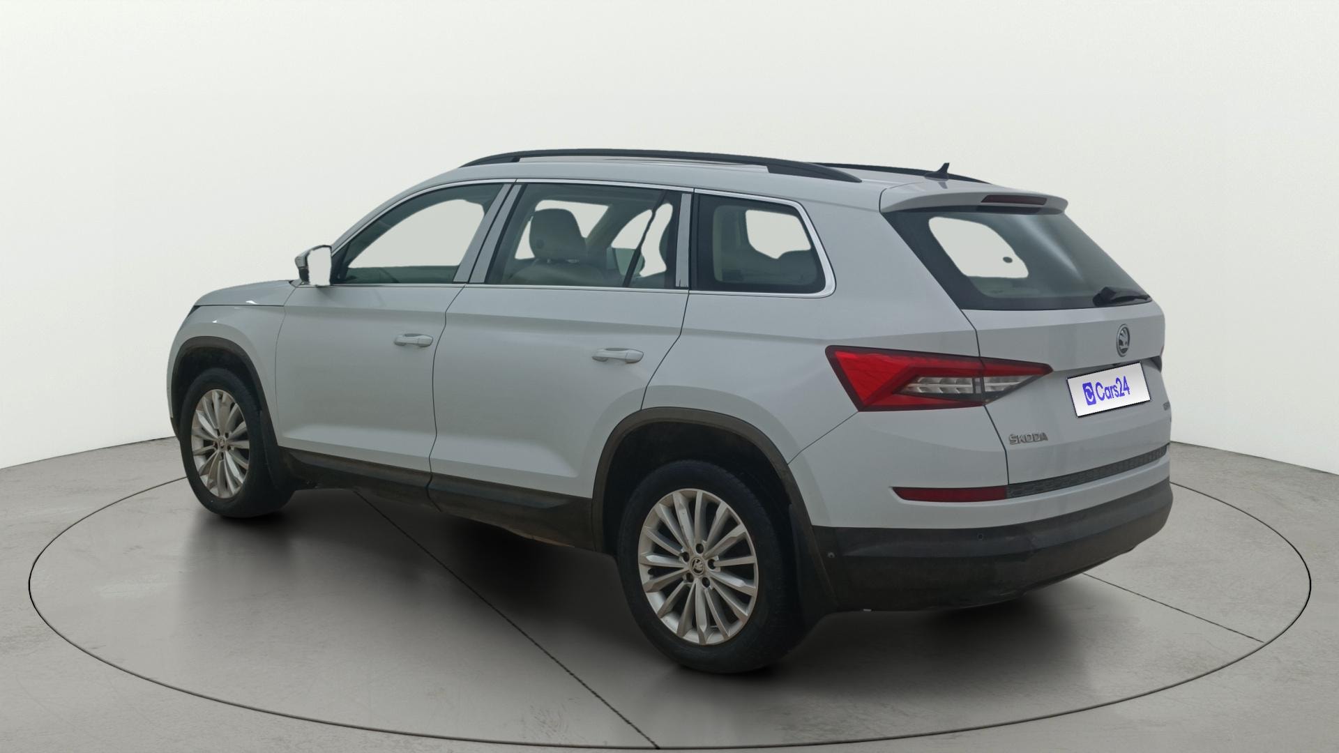 View 2017 Skoda Kodiaq Style 4x4 Image 2 Used 2017 Skoda Kodiaq Style 4x4 Image 2