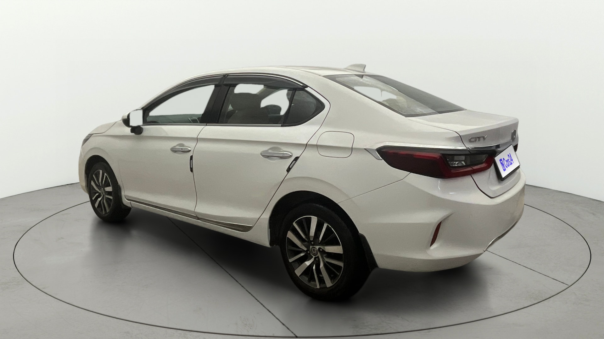 View 2020 Honda City ZX CVT Image 2 Used 2020 Honda City ZX CVT Image 2