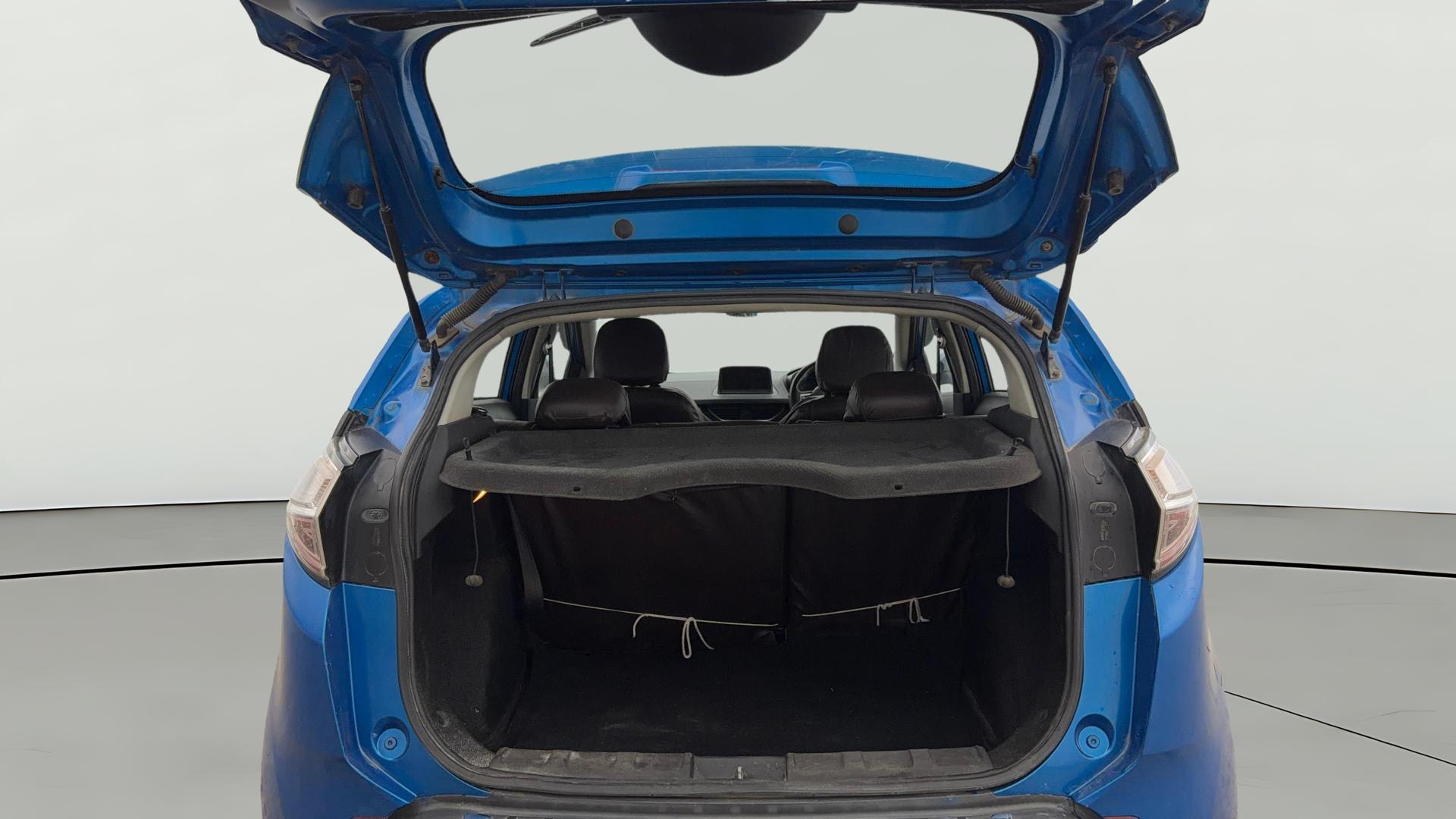 View 2018 Tata Nexon Revotron XE Image 38 Used 2018 Tata Nexon Revotron XE Image 38