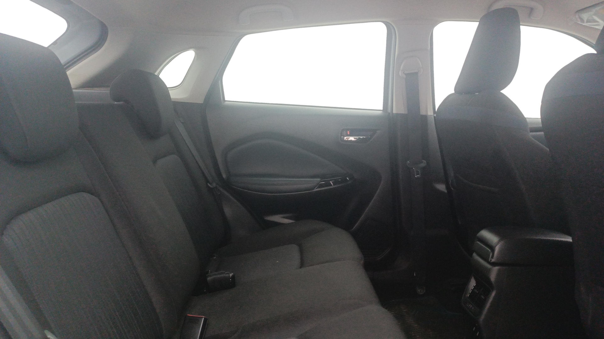 View 2022 Maruti Suzuki 1000 Base Variant Image 36 Used 2022 Maruti Suzuki 1000 Base Variant Image 36