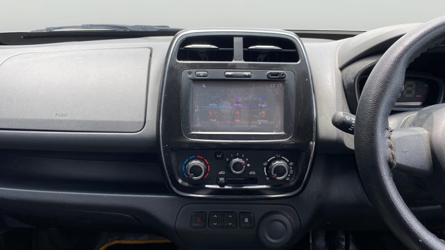 View Renault Kwid Image 17 Used Renault Kwid Image 17