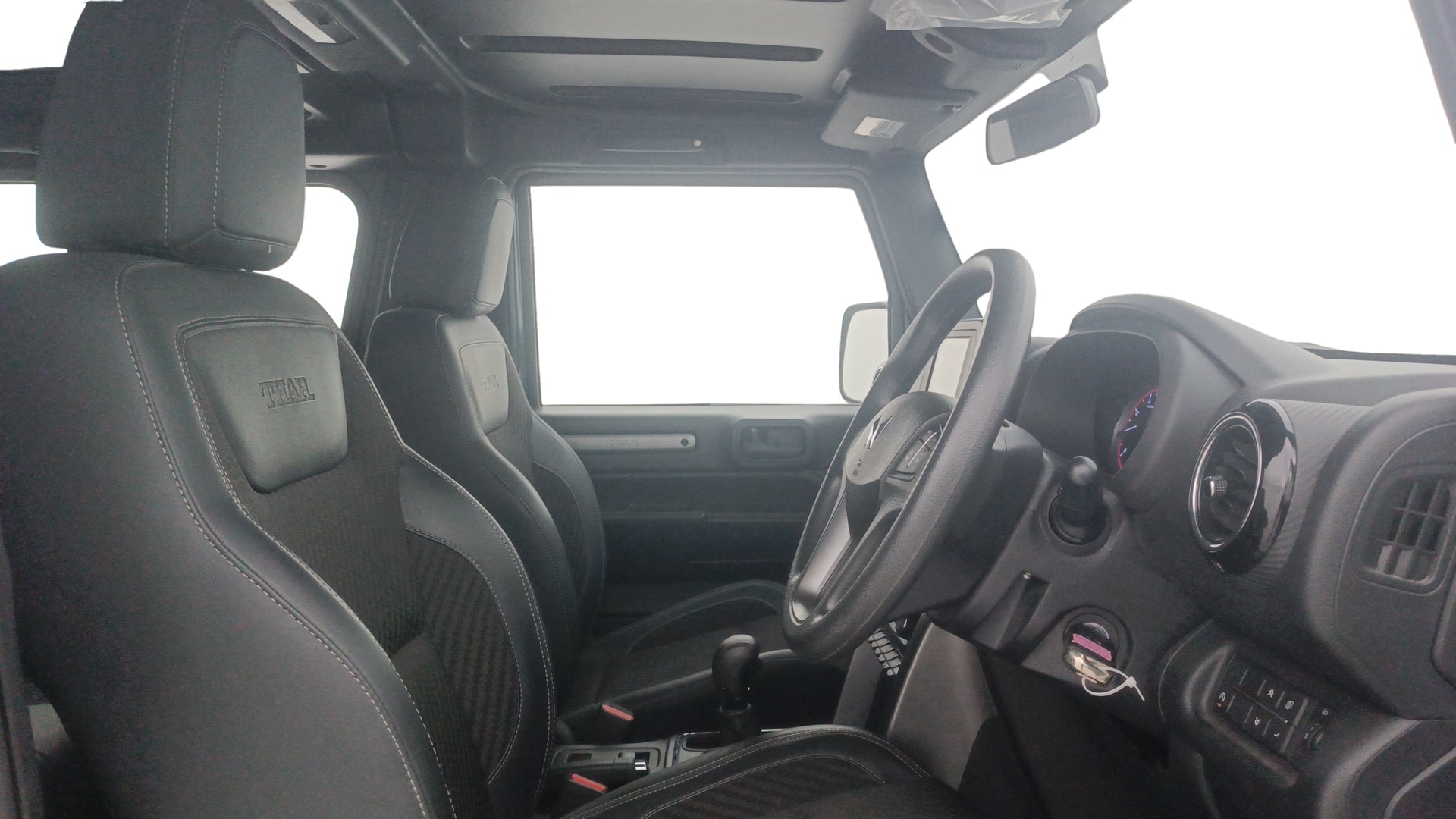 Used 2024 Mahindra Thar Used 2024 Mahindra Thar