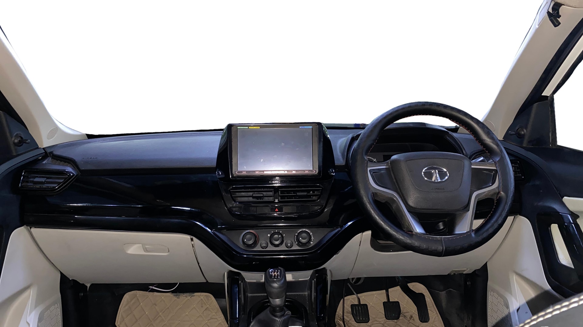 Used 2022 Tata Safari Used 2022 Tata Safari