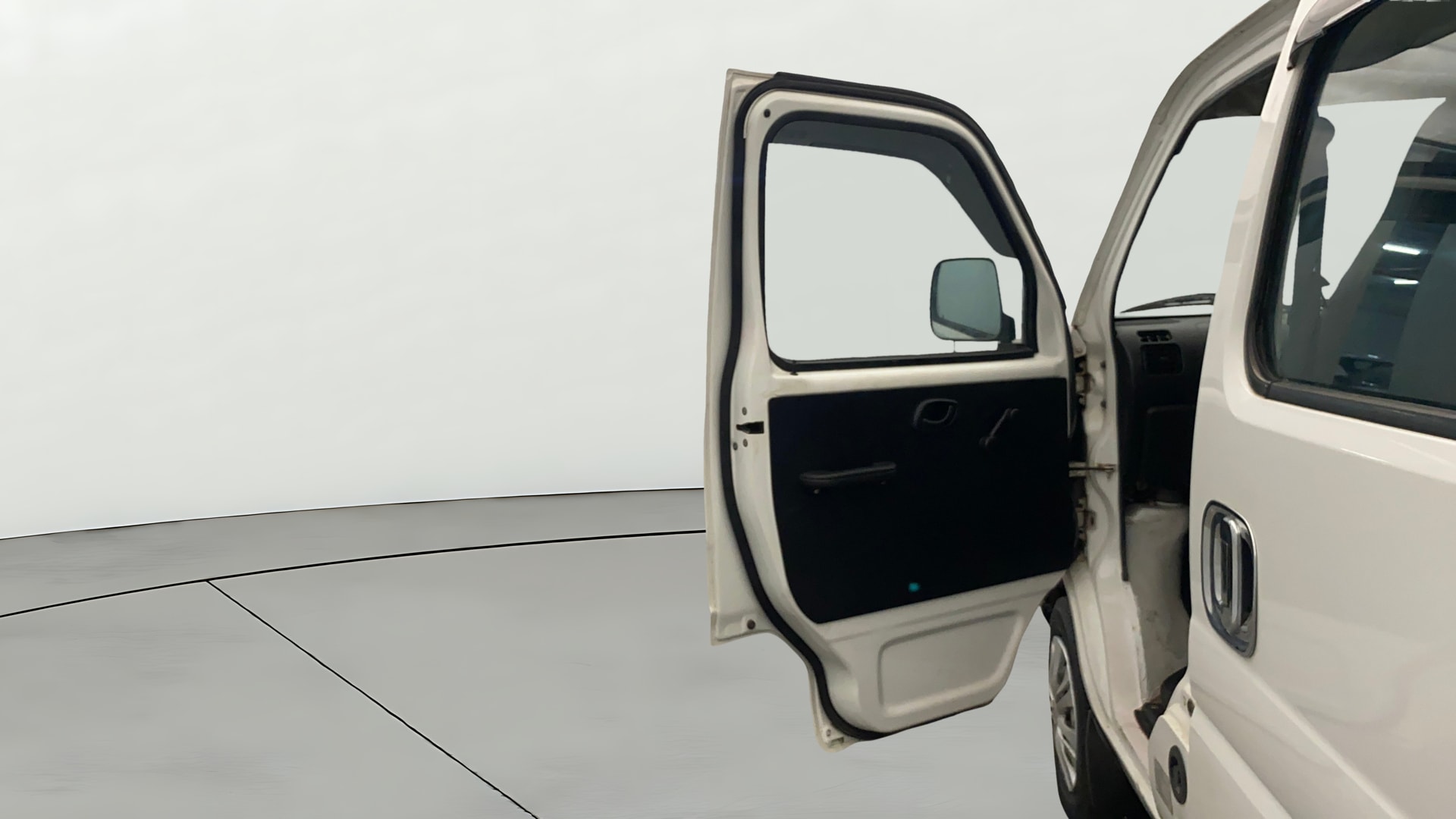 View 2023 Maruti Suzuki 1000 Base Variant Image 35 Used 2023 Maruti Suzuki 1000 Base Variant Image 35