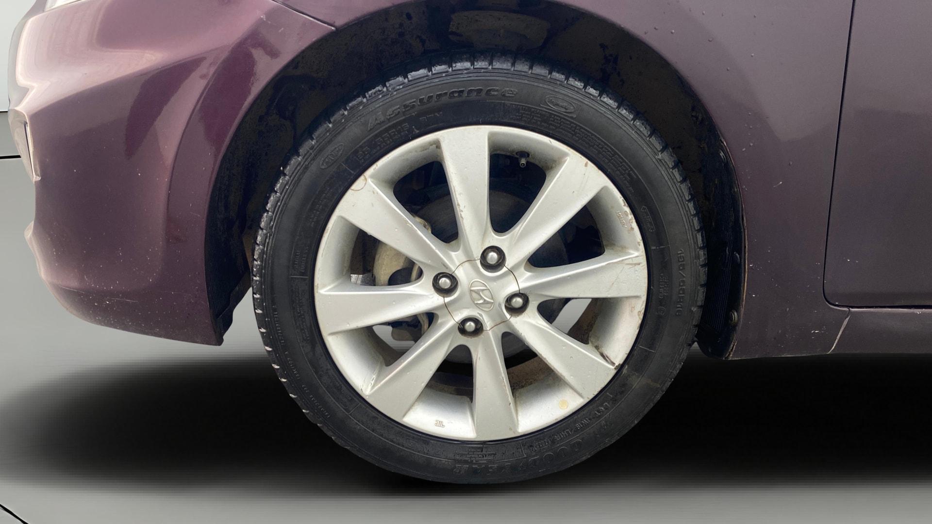 View 2013 Hyundai Fluidic Verna 1.6 VTVT SX Image 28 Used 2013 Hyundai Fluidic Verna 1.6 VTVT SX Image 28