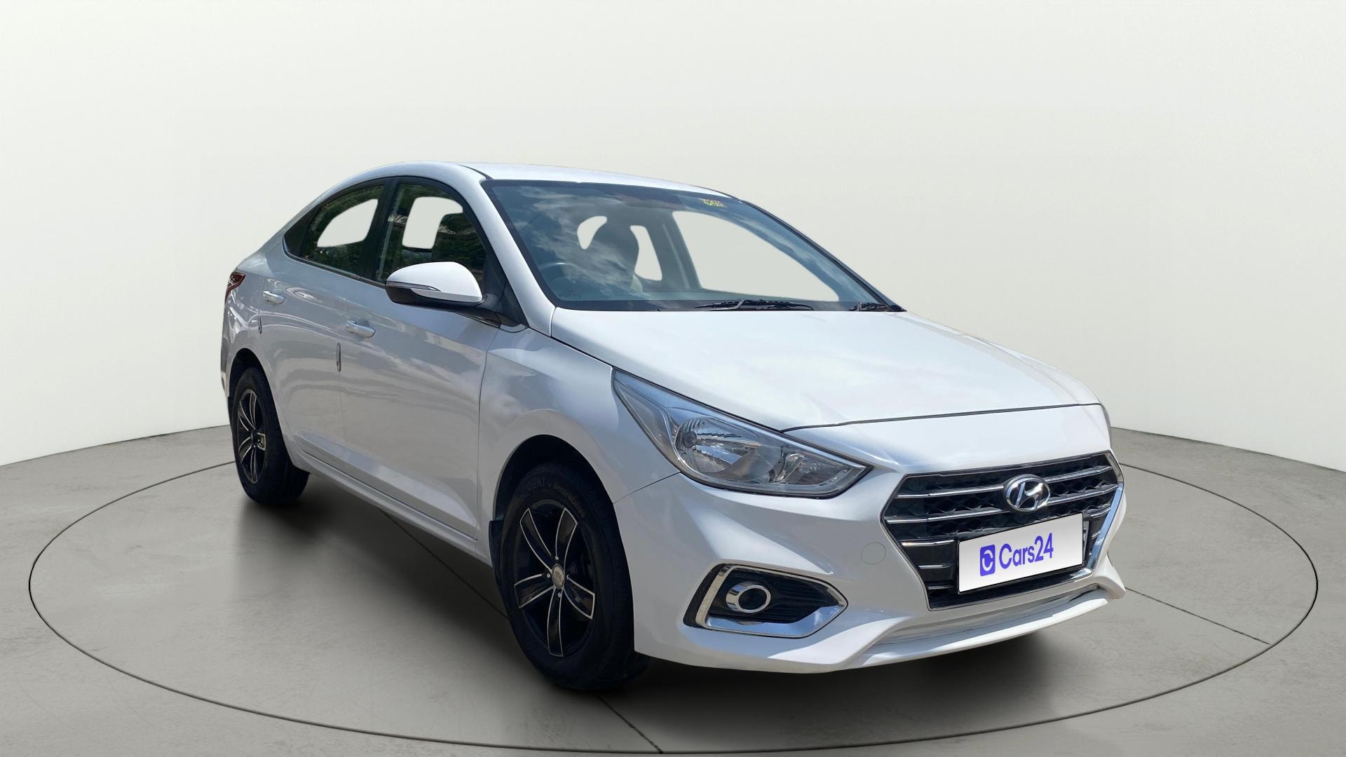 View 2018 Hyundai Verna 1.6 CRDI EX Image 22 Used 2018 Hyundai Verna 1.6 CRDI EX Image 22