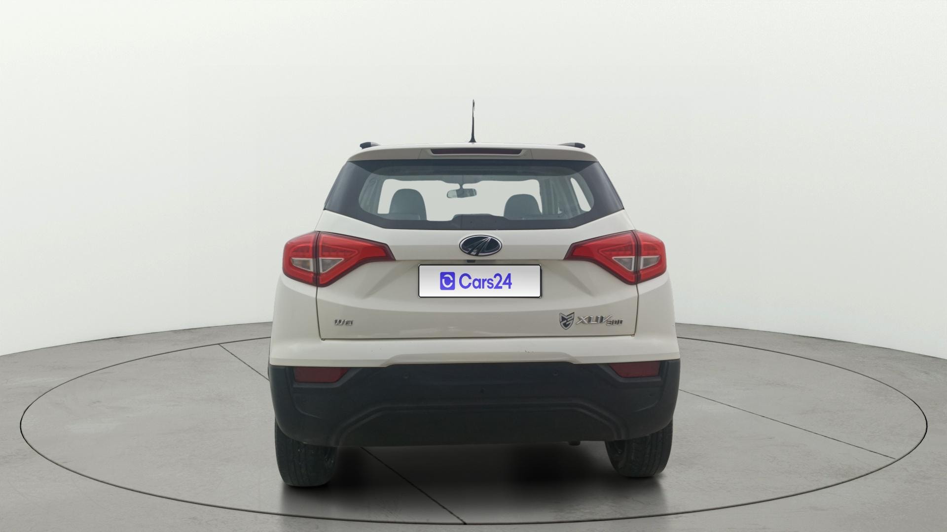 View 2021 Mahindra XUV300 W4 Petrol BS IV Image 39 Used 2021 Mahindra XUV300 W4 Petrol BS IV Image 39