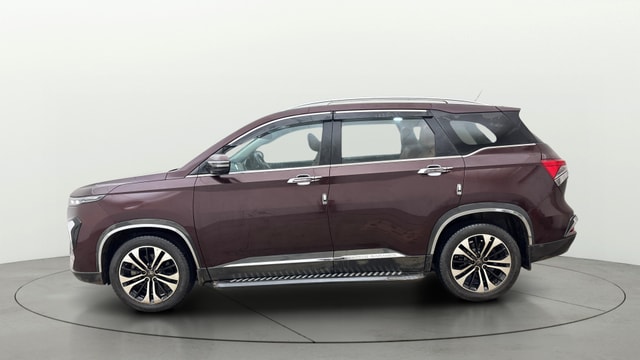 View MG Hector Plus Image 6 Used MG Hector Plus Image 6