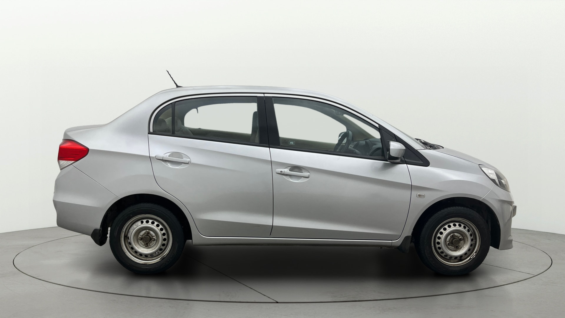View 2014 Honda Amaze E MT Petrol BS IV Image 8 Used 2014 Honda Amaze E MT Petrol BS IV Image 8