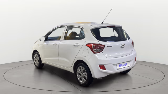 View Hyundai Grand i10 Image 2 Used Hyundai Grand i10 Image 2