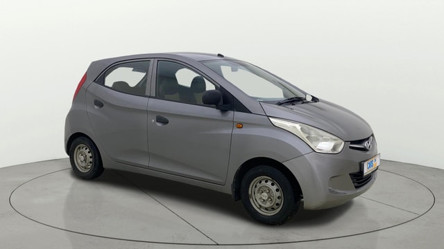 View Hyundai EON Image 35 Used Hyundai EON Image 35