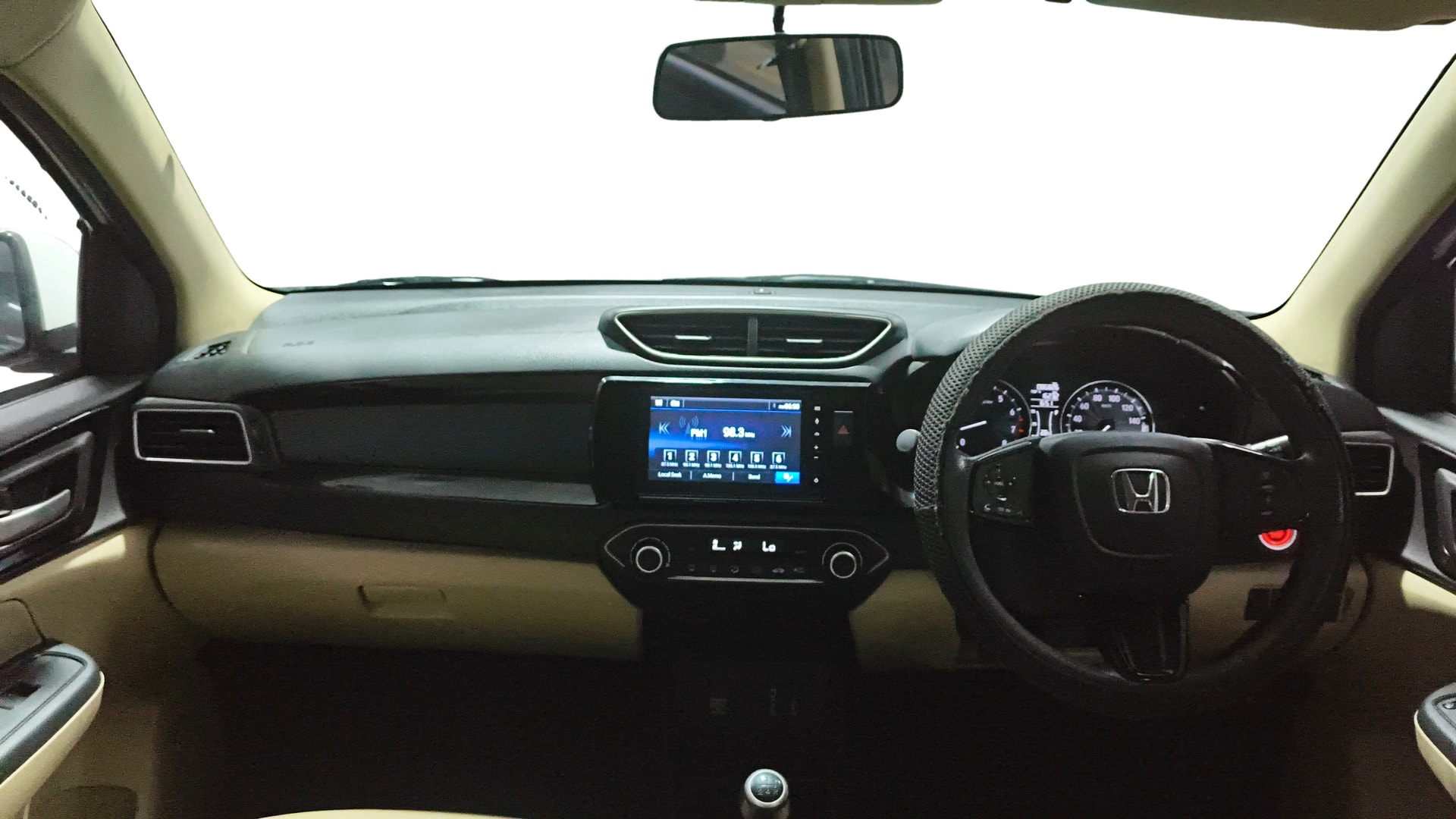 View 2021 Honda Amaze E MT Petrol BS IV Image 16 Used 2021 Honda Amaze E MT Petrol BS IV Image 16