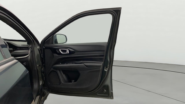 View Jeep Compass Image 48 Used Jeep Compass Image 48
