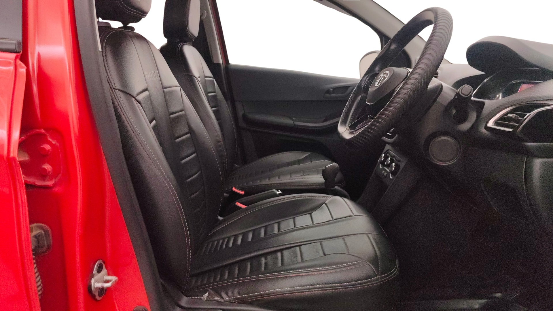 View 2022 Tata Tiago NRG XZ Revotron Image 26 Used 2022 Tata Tiago NRG XZ Revotron Image 26