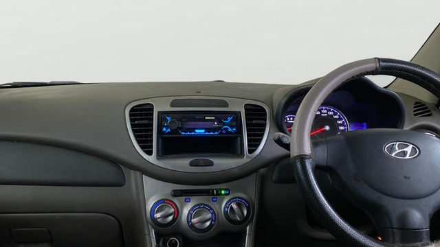 View Hyundai i10 Image 17 Used Hyundai i10 Image 17