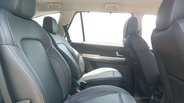 View Tata Hexa Image 31 Used Tata Hexa Image 31