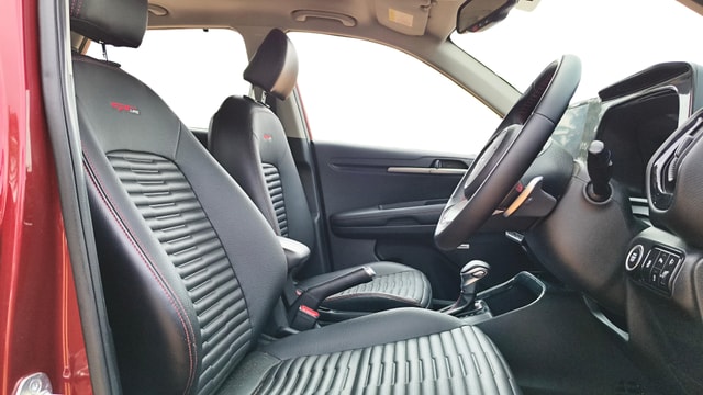 View Kia Sonet Image 18 Used Kia Sonet Image 18