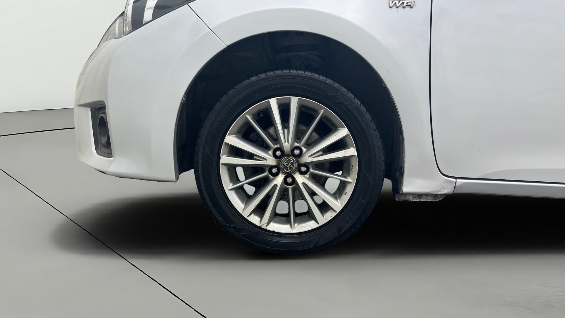 View 2014 Toyota Corolla Altis 1.8 VL AT Image 34 Used 2014 Toyota Corolla Altis 1.8 VL AT Image 34