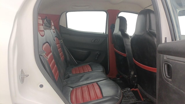 View Renault Kwid Image 28 Used Renault Kwid Image 28