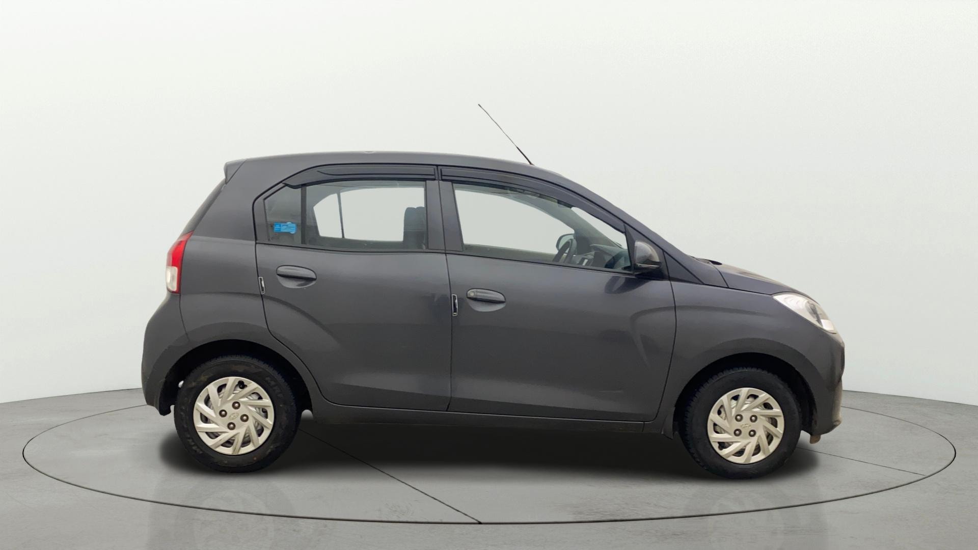 View 2022 Hyundai New Santro D-Lite Petrol Image 26 Used 2022 Hyundai New Santro D-Lite Petrol Image 26